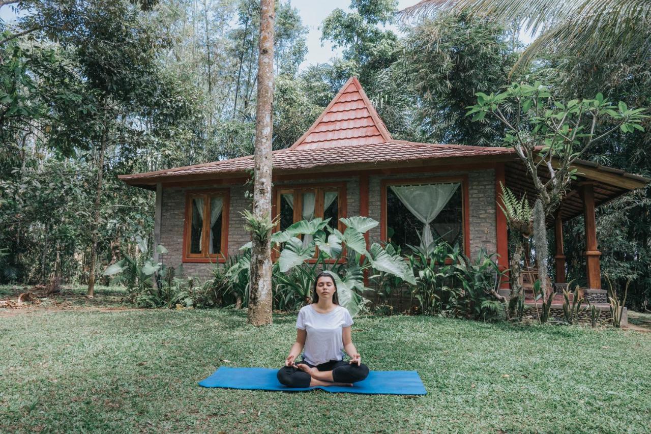 Saridevi Ecolodge 자띠루위 외부 사진